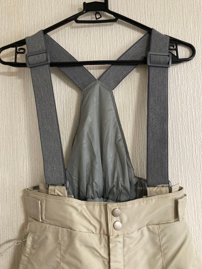 エレッセスキーウェア アイボリー女性用 Ｌサイズ