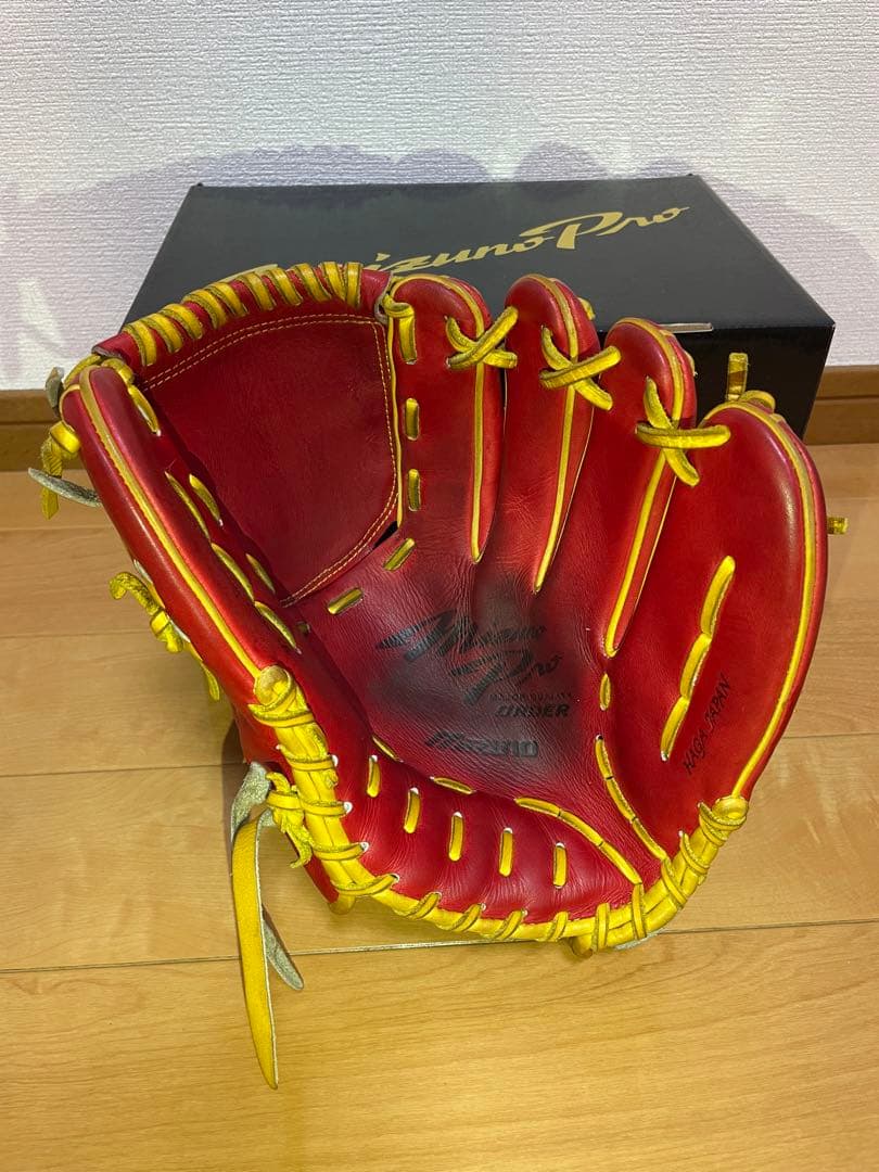 ミズノプロ　軟式オーダーグローブ レッド/イエロー
