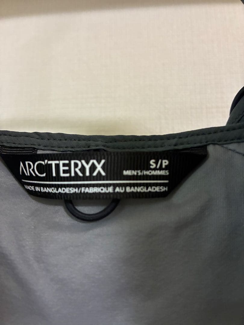 アークテリクス（ARC'TERYX）アトム SL フーディ