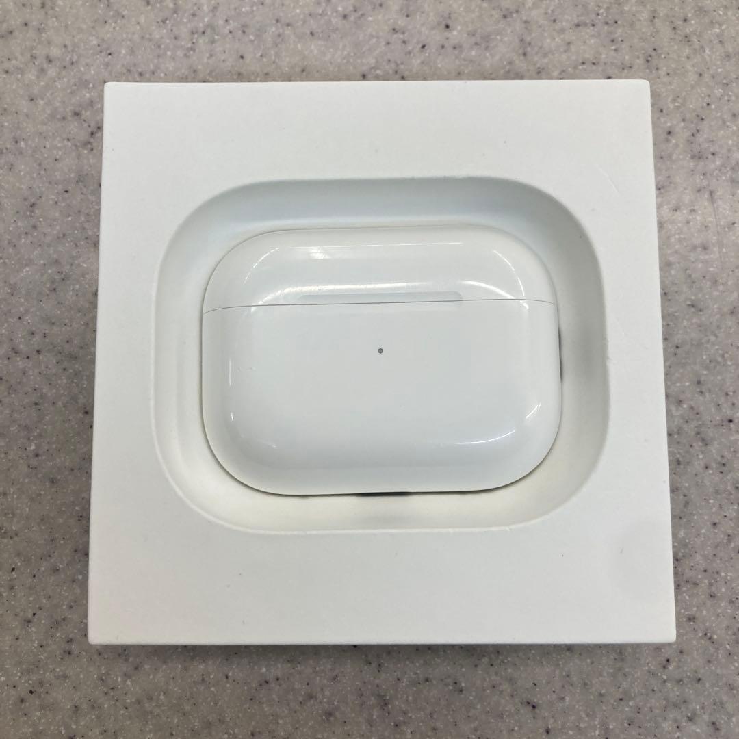 AirPods pro 第2世代 本体 充電ケース　箱付き
