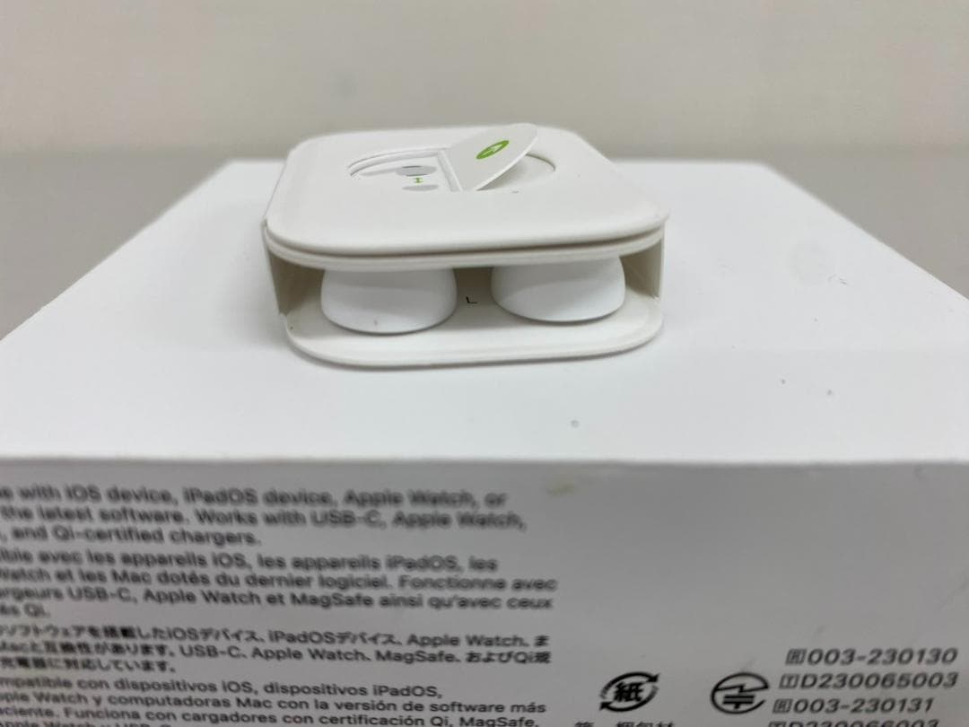 美品 AirPods Pro 第2世代 USB-C アップルエアポッズ イヤホン