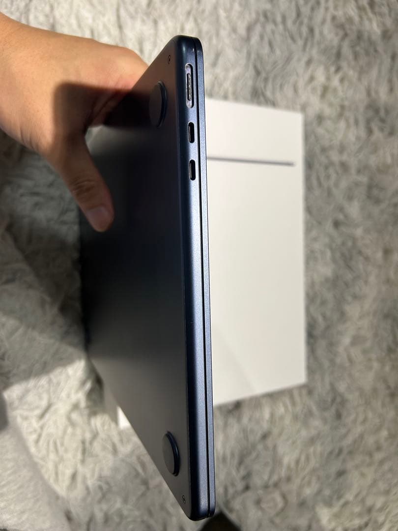 【SN】MacBook Air M2モデル 2022年 13.6インチ