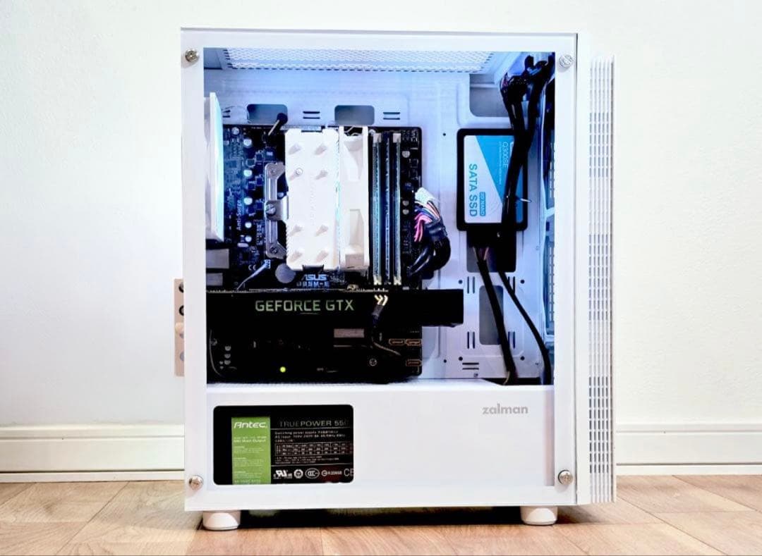 白ゲーミングPC i7-4770 / GTX1060 / SSD512