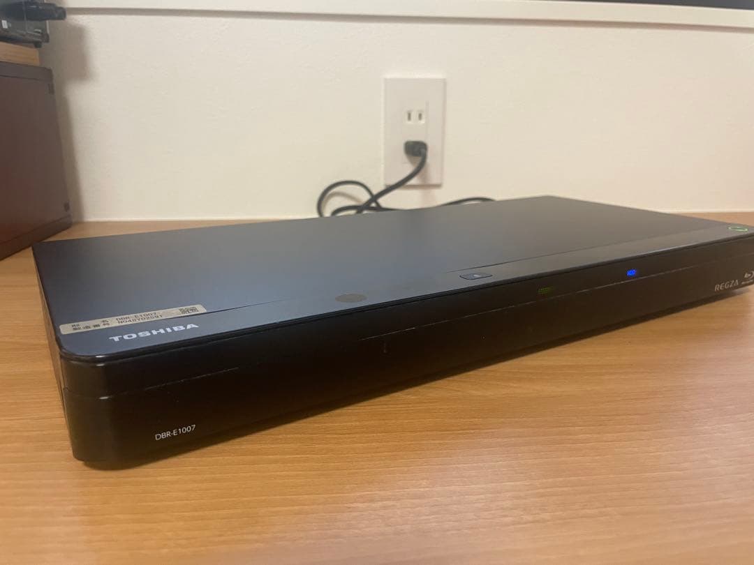 TOSHIBA REGZAブルーレイレコーダー DME-1007
