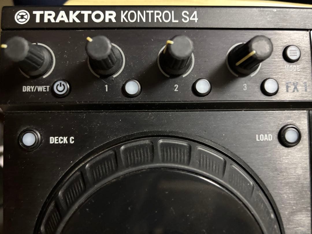 NI Traktor KONTROL S4 MK1 | DJコントローラー