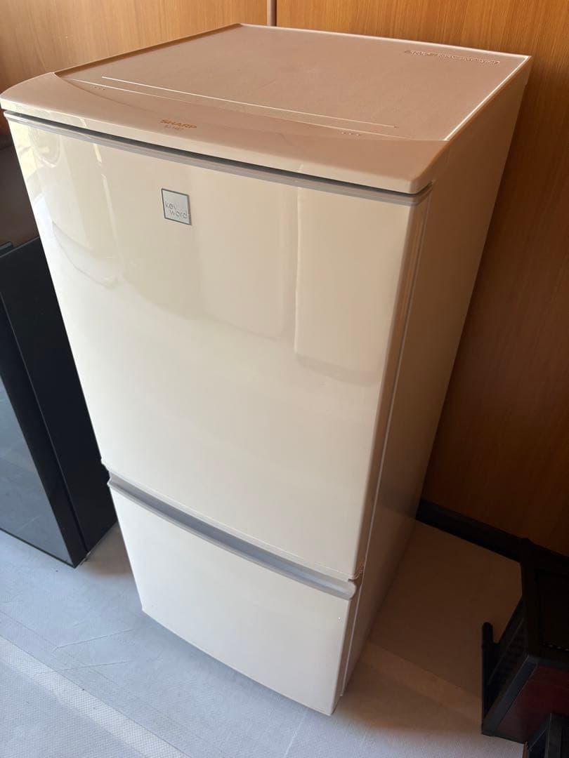 シャープ 2ドア冷蔵庫 SJ-14E7-KW 2020年製 137L