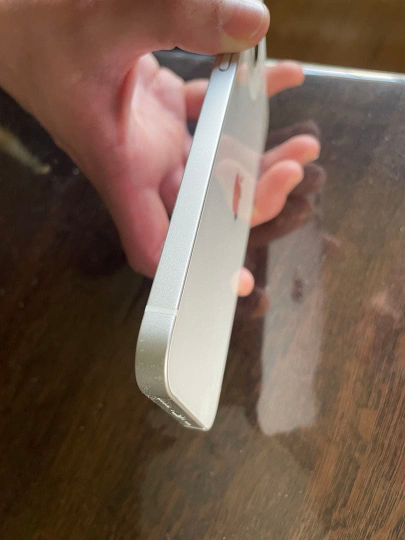 Apple iPhone 12 64GBホワイト バッテリー87%