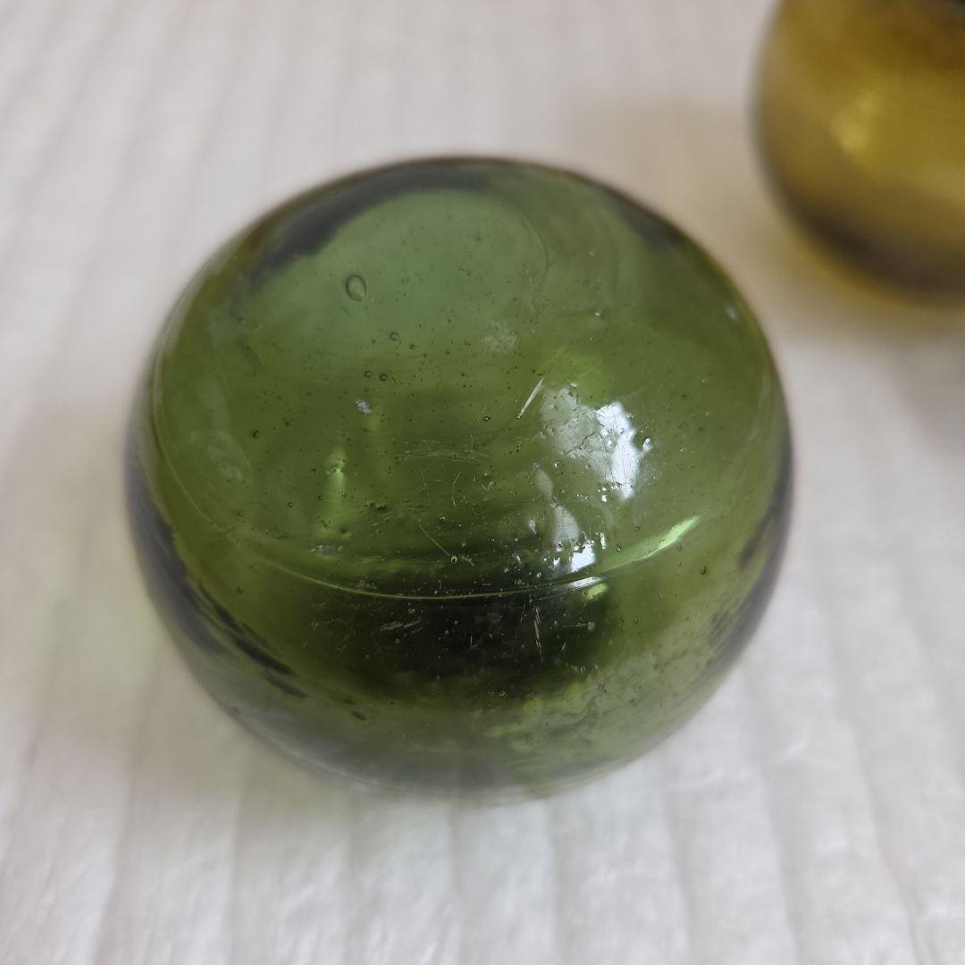 ガラス浮き玉 緑 黄茶色 ☆缶 青ボタン