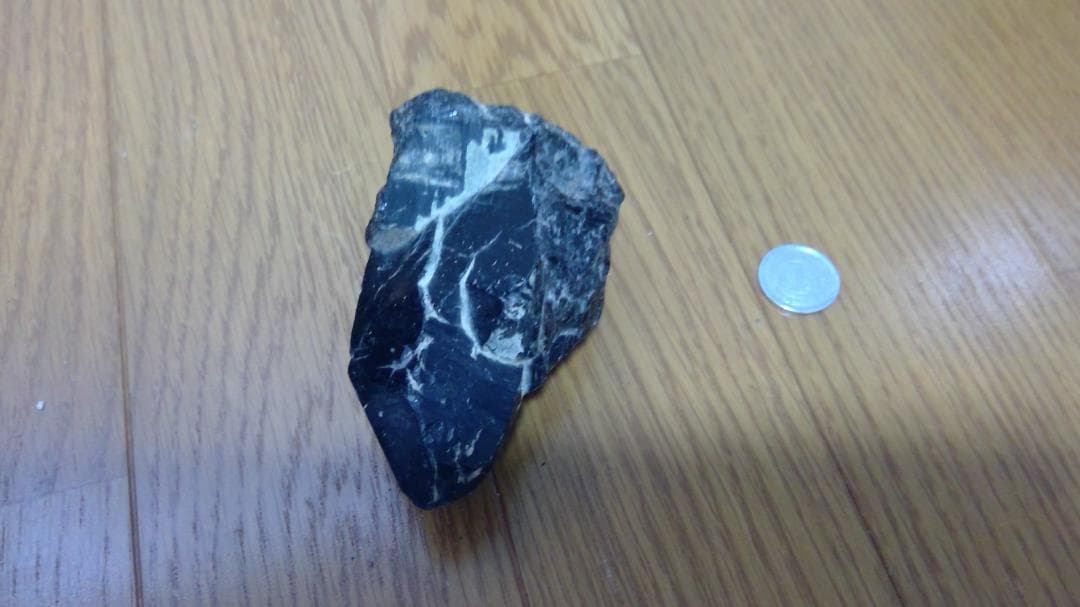 モリオン　パワーストーン原石　置物