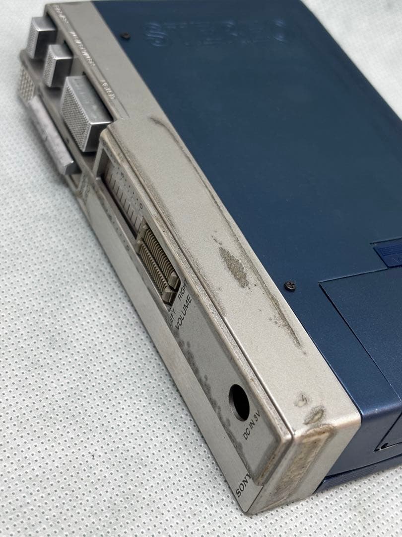 初代SONY CASSETTE PLAYER TPS-L2 カセットウォークマン