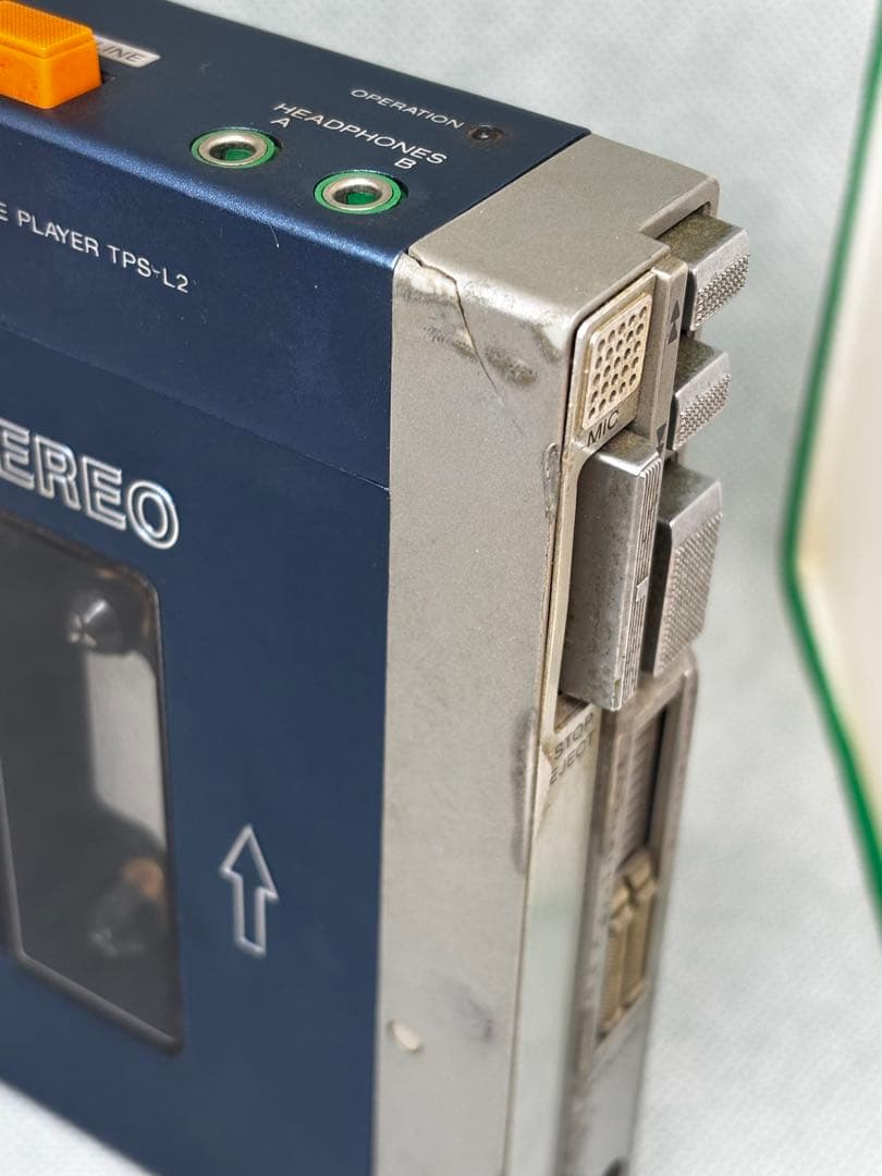 初代SONY CASSETTE PLAYER TPS-L2 カセットウォークマン