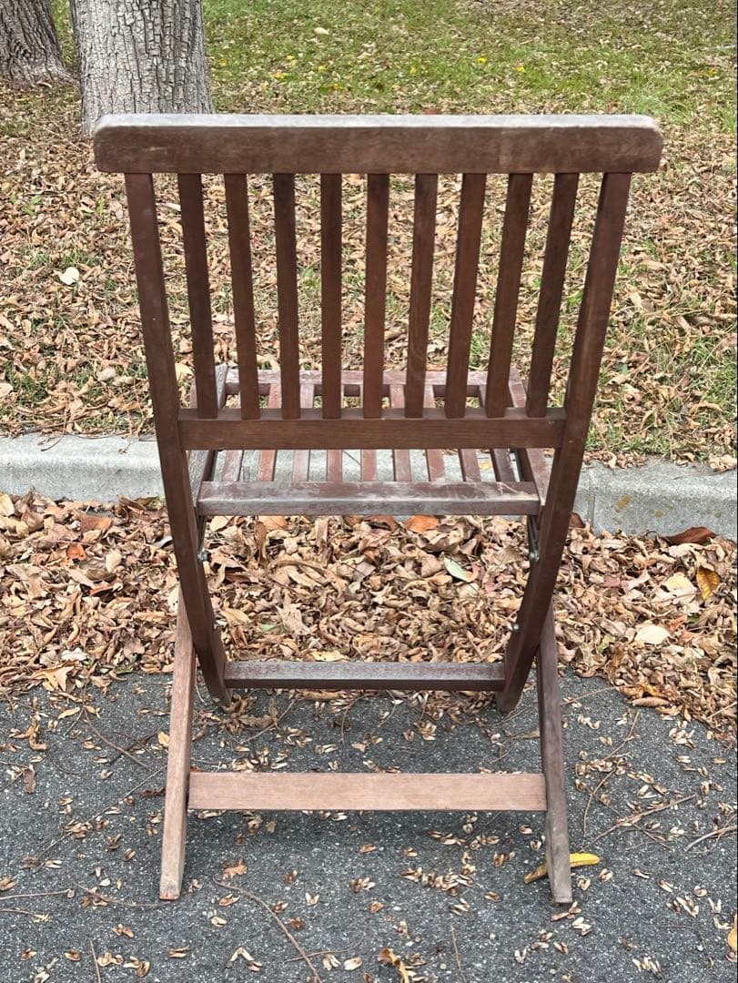 b）ヴィンテージ・ポピュラー折りたたみチェア 木製折りたたみチェア ブラウン