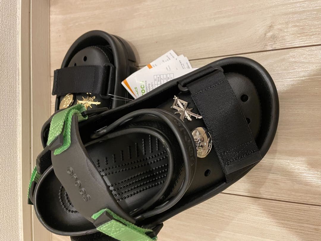 【新品】crocs Sankuanz