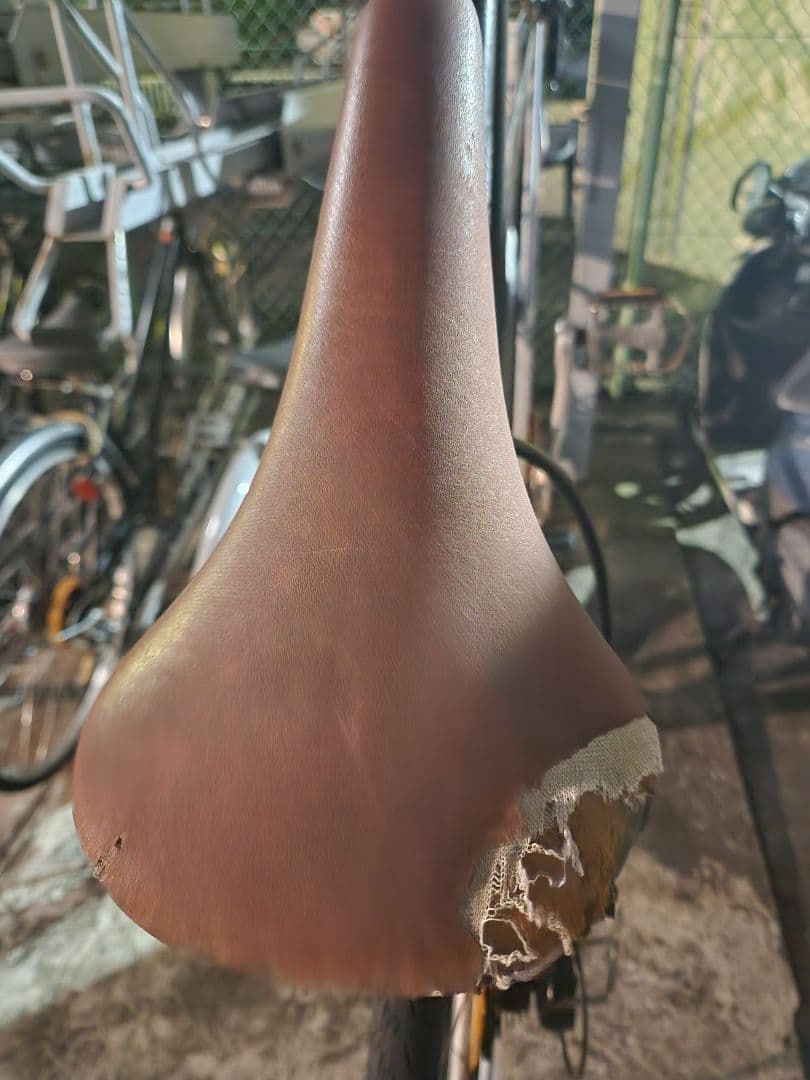 【現地お引き取り/値下げ】Weekend Bikes /クロスバイク 自転車 黒