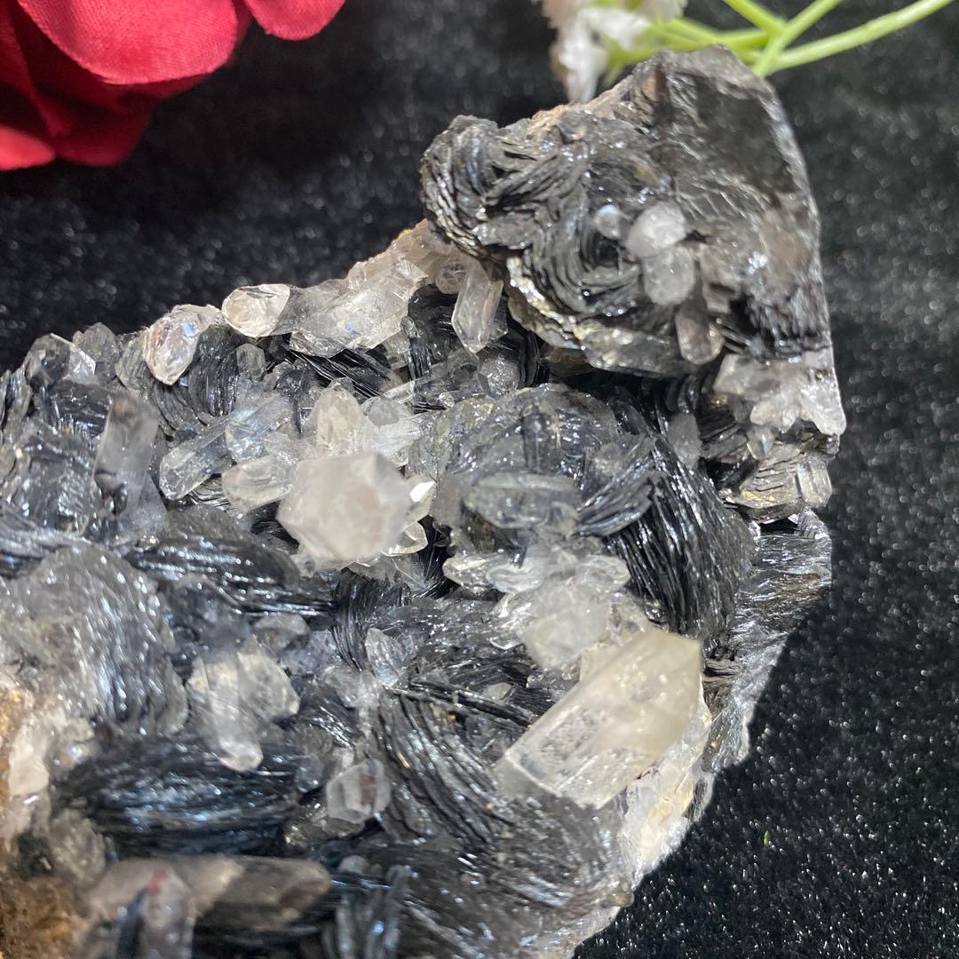 スペキュライト水晶共生クラスター アイアンローズ ヘマタイト ブラックローズ