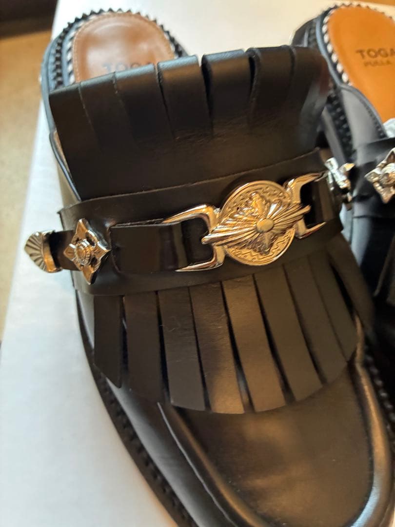 Toga pulla ローファー　サンダル　革靴