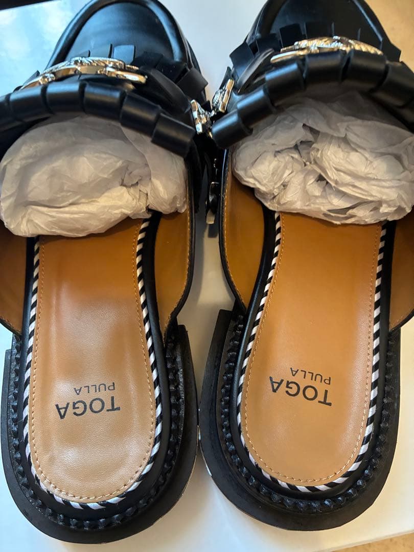 Toga pulla ローファー　サンダル　革靴