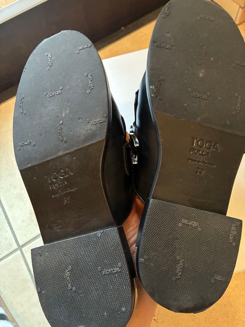 Toga pulla ローファー　サンダル　革靴