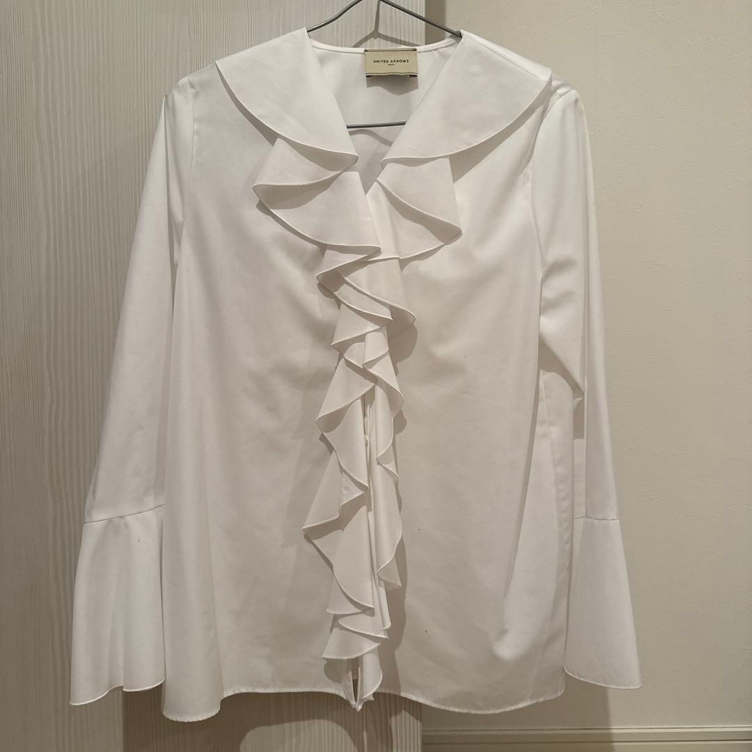 【美品】ユナイテッドアローズ　 ラッフルフリルブラウス