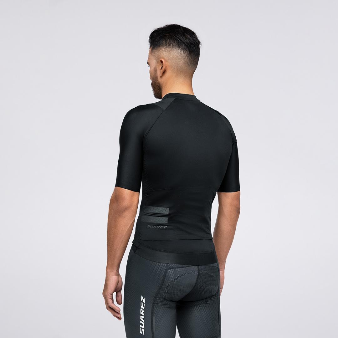 新品サイクルジャージ　SUAREZ　ブラック（M)