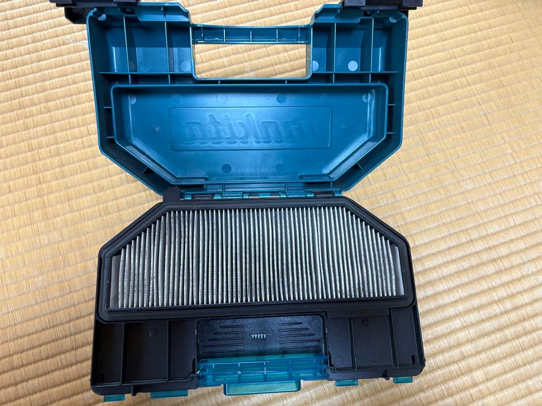 【動作確認済み】Makita ロボット掃除機 RC-200D バッテリー付き