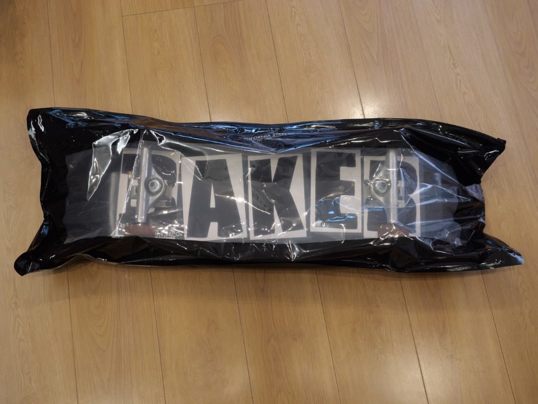 カスタムスケートボード Supreme × Baker コンプリートセット