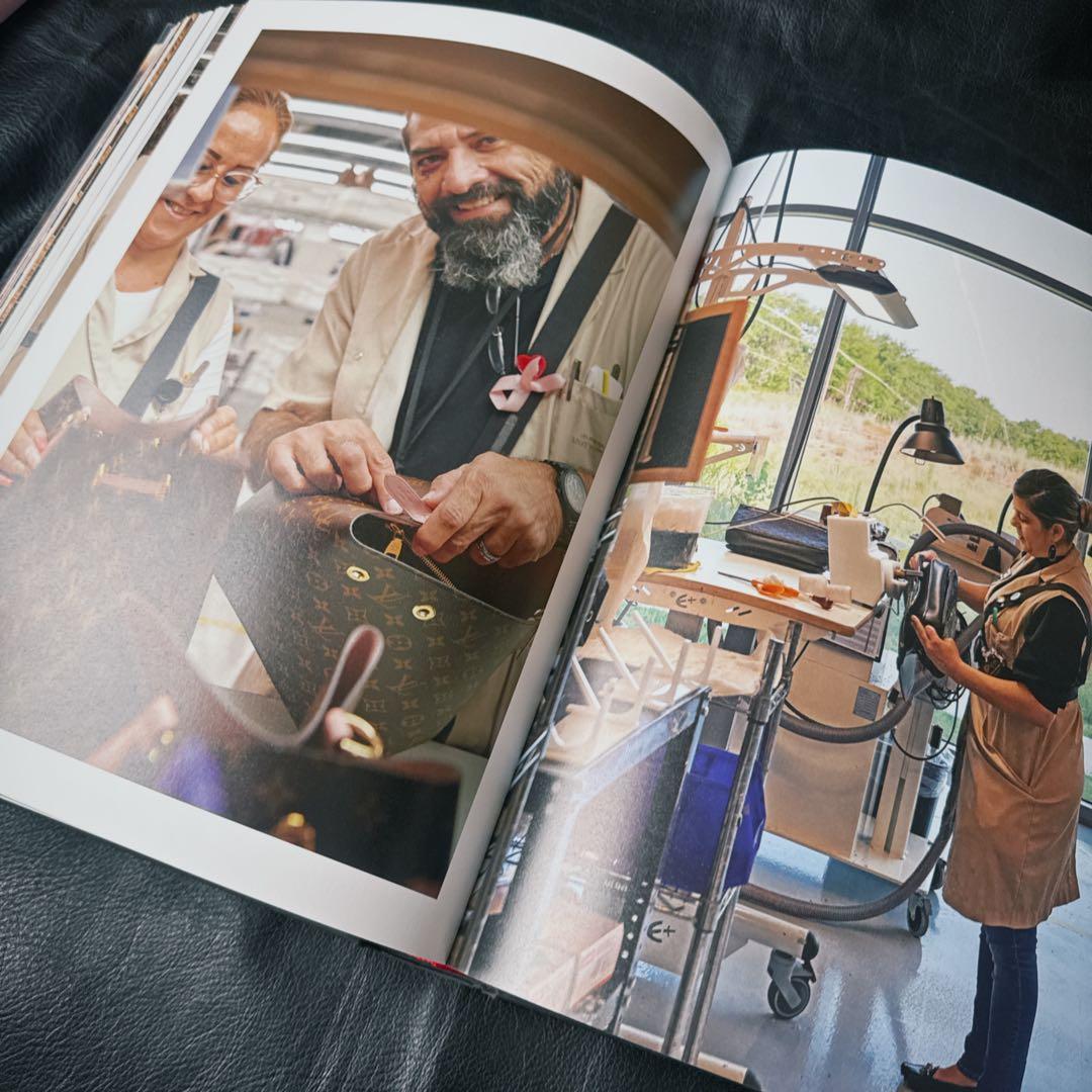 【オマケ付き】LOUIS VUITTON 大きなアートブック【美品】