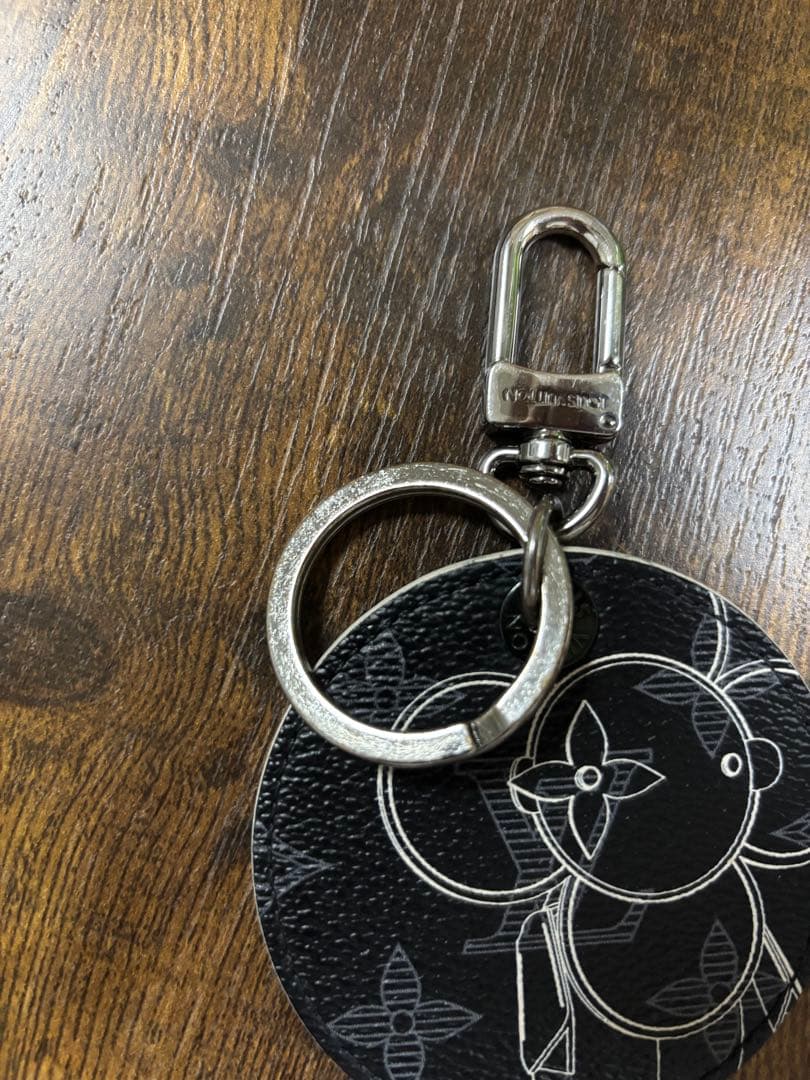 ヴィトン キーリング