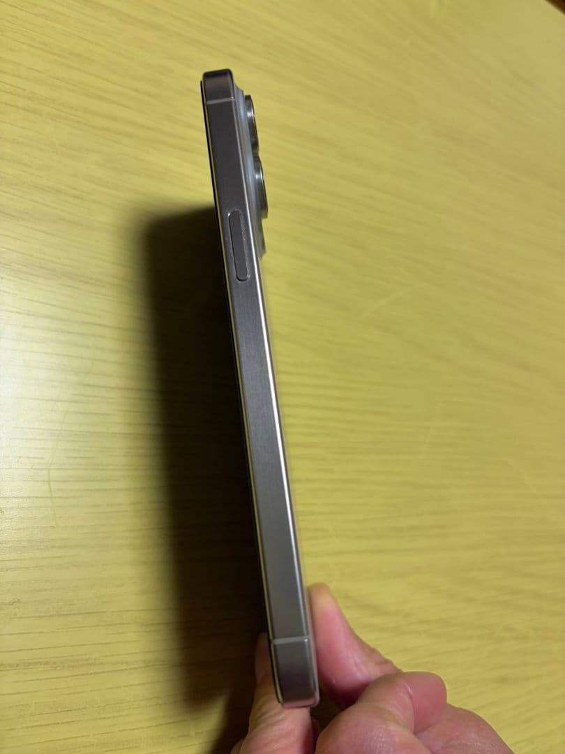 【美品】Apple iPhone 15 pro max 256GB SIMフリー