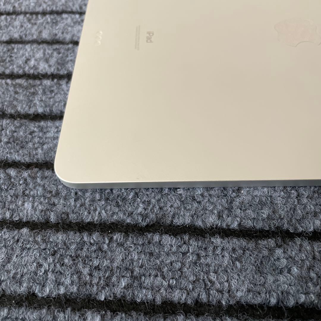 127 iPad Pro 12.9 5世代 M1 チップ128GB シルバー