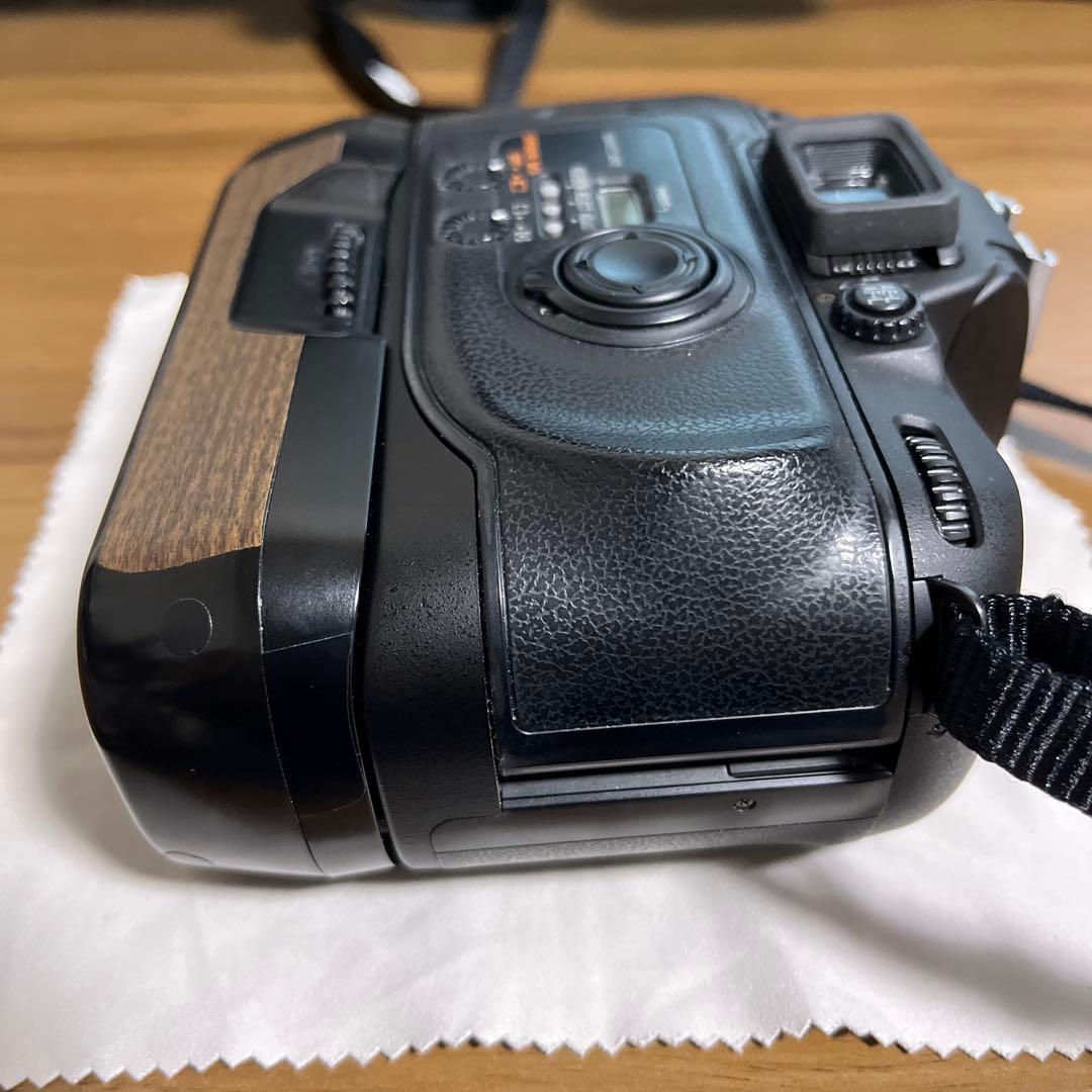 Nikon F80s フィルム一眼レフカメラ ボディ