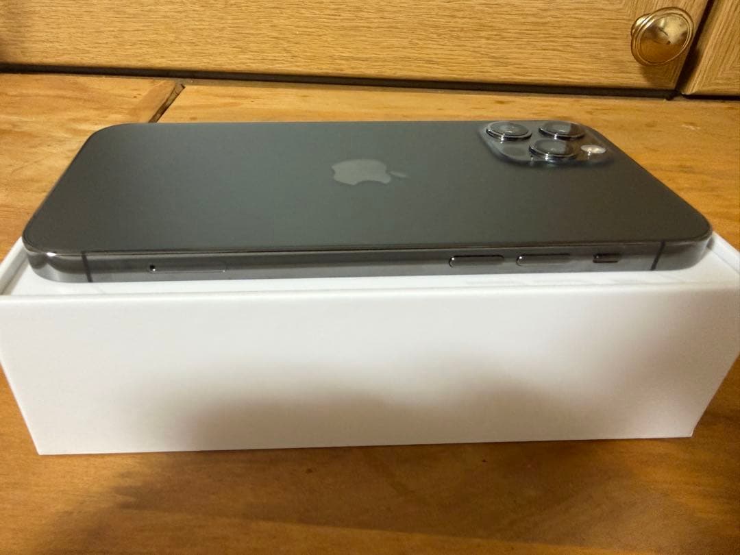 iPhone 12 Pro 256GB グラファイト SIMフリー