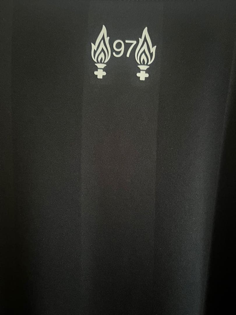 希少品 リバプール 25/26 3rd ゴールキーパーユニフォーム