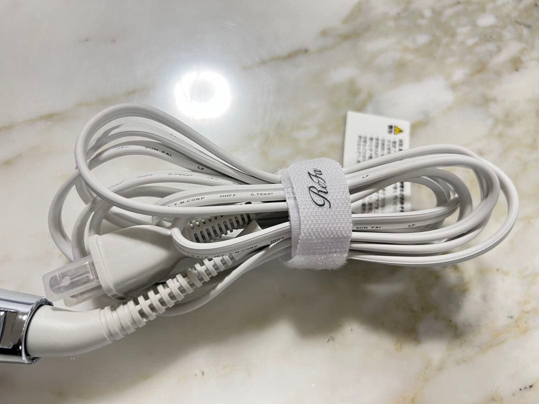 リファ　ヘアアイロンプロ新品同様