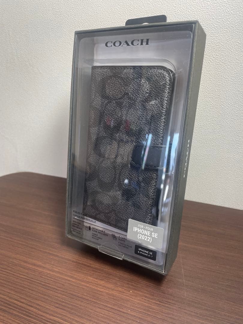 COACH iPhone SE/8/7 手帳型ケース
