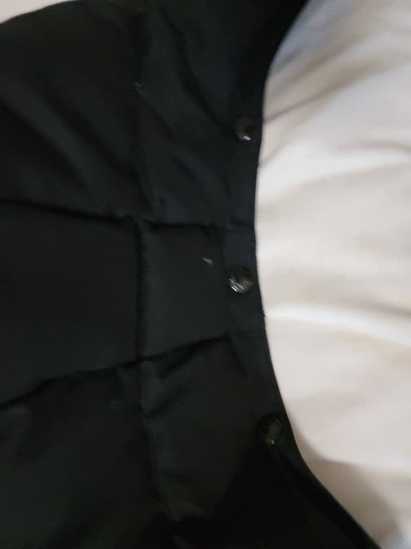 T様　フードのみMONCLER　ダウンジャケット　モンジュネーブル