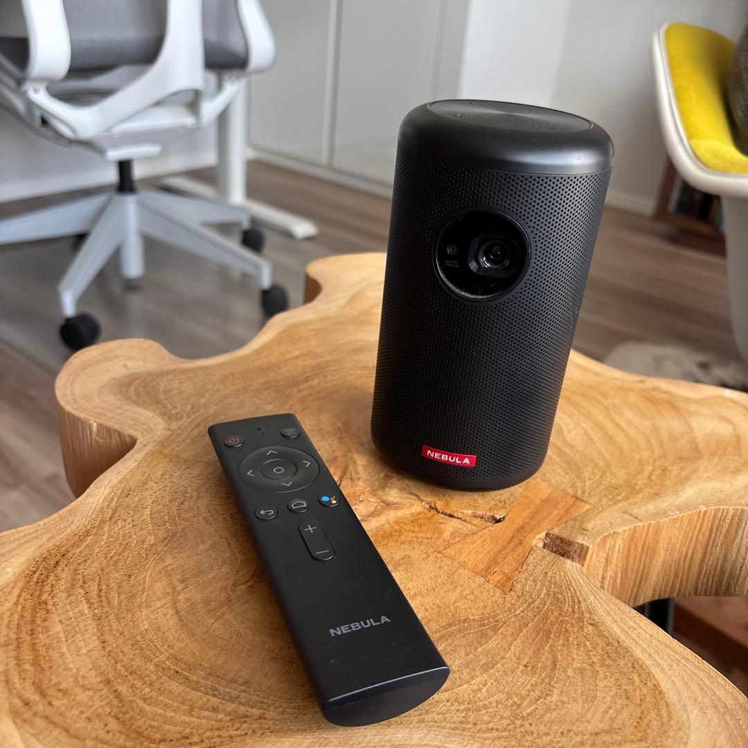 Nebula(ネビュラ)Capsule II（モバイルプロジェクター）