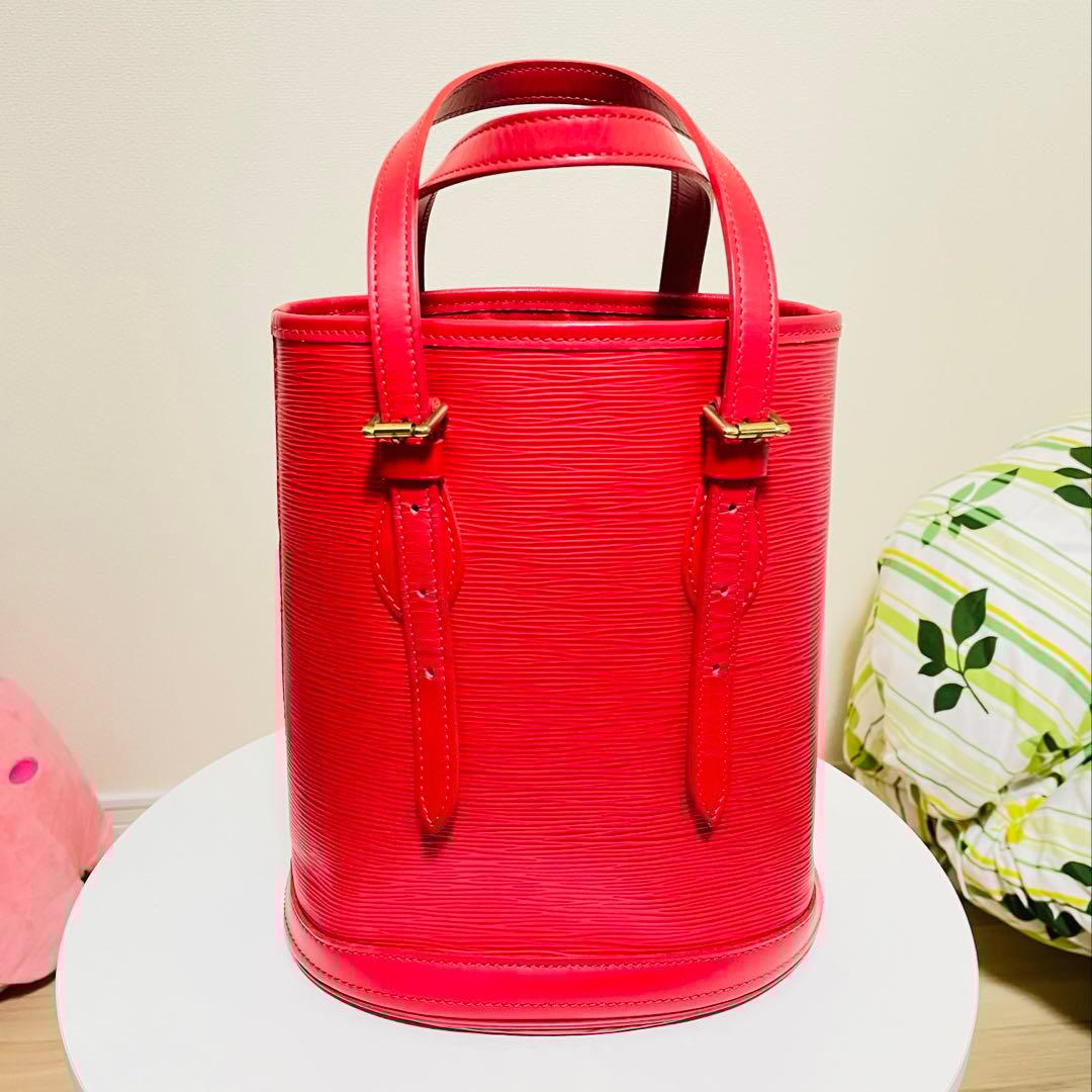 こ*読様 ♡美美品♡ ルイ・ヴィトン　エピ　バケツ