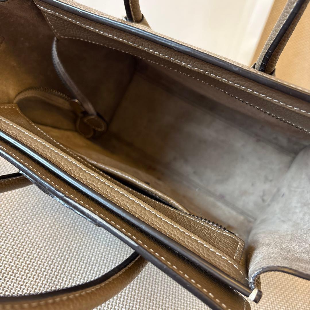 セリーヌ ラゲージ　ナノ　スリ