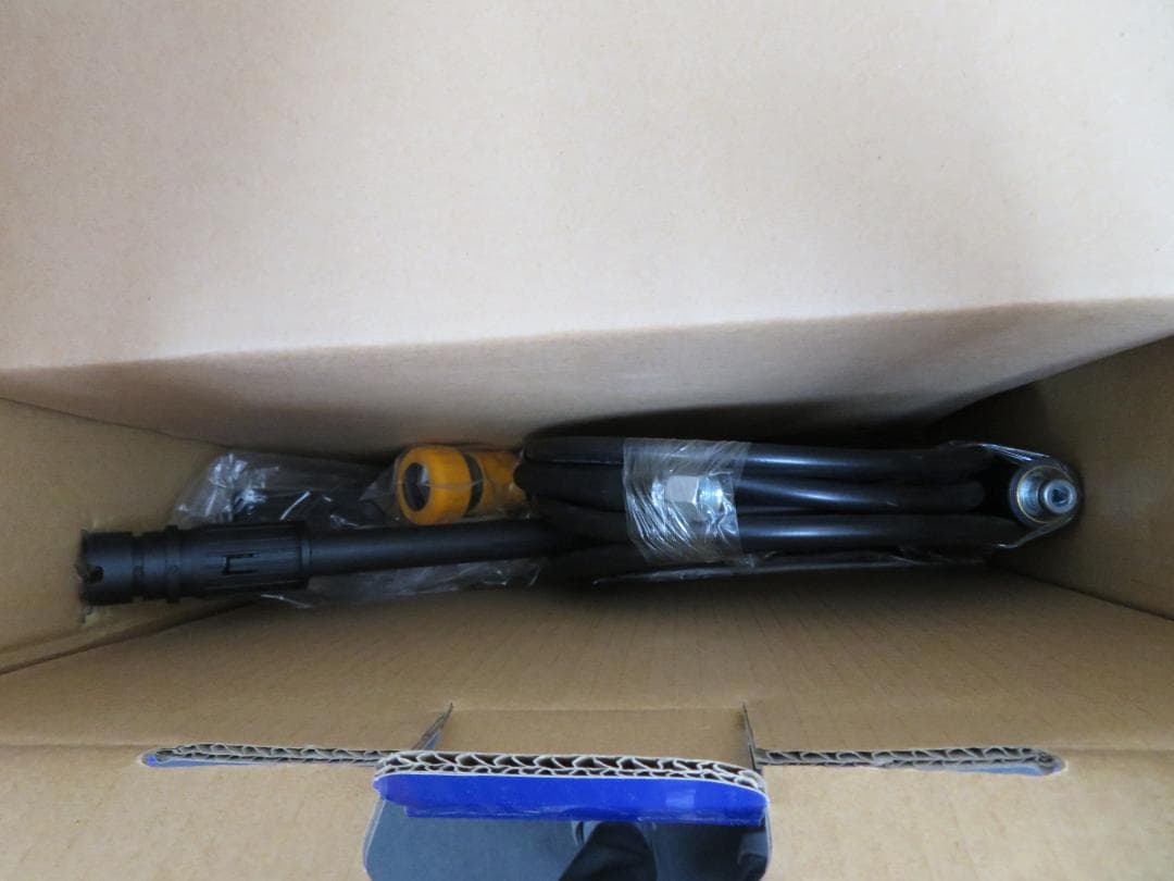 RYOBI　高圧洗浄機　AJP-1210　未使用品　本体　延長高圧ホース付