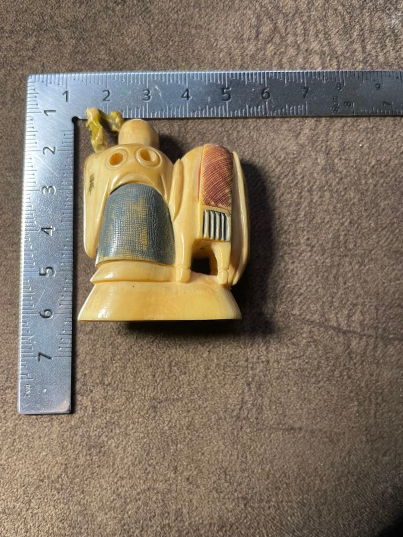 根付 馬と寿老人 牙 骨 柘植等（天然素材） 清長銘