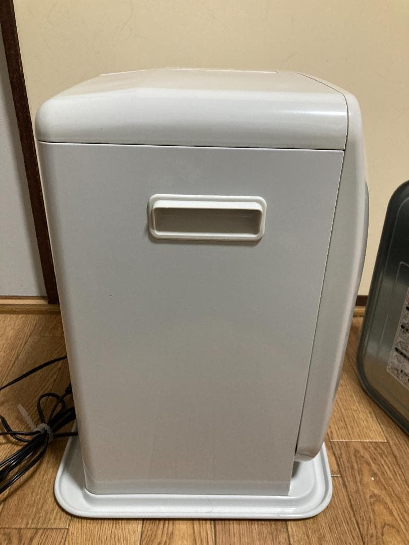 ★コロナ★石油ファンヒーター 5.0Lタンク付　2017年製 FH-G3217Y