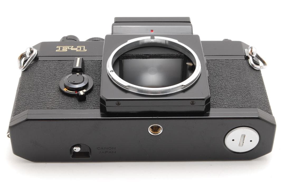 Canon 旧F-1 前期 ブラック フィルム一眼レフカメラ 動作確認済み