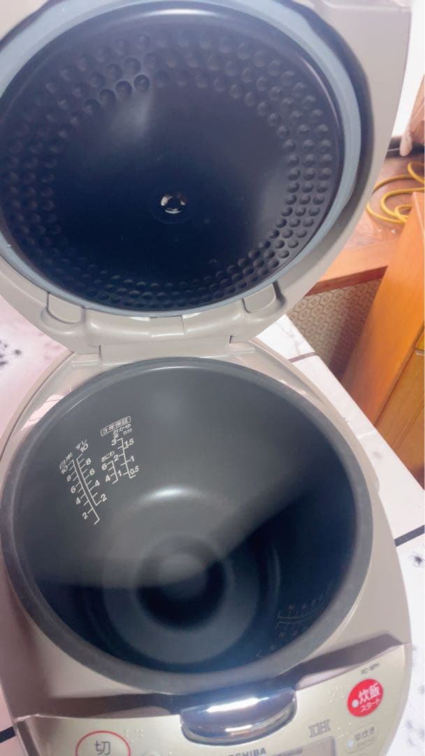 TOSHIBA デジタル炊飯器 シルバー