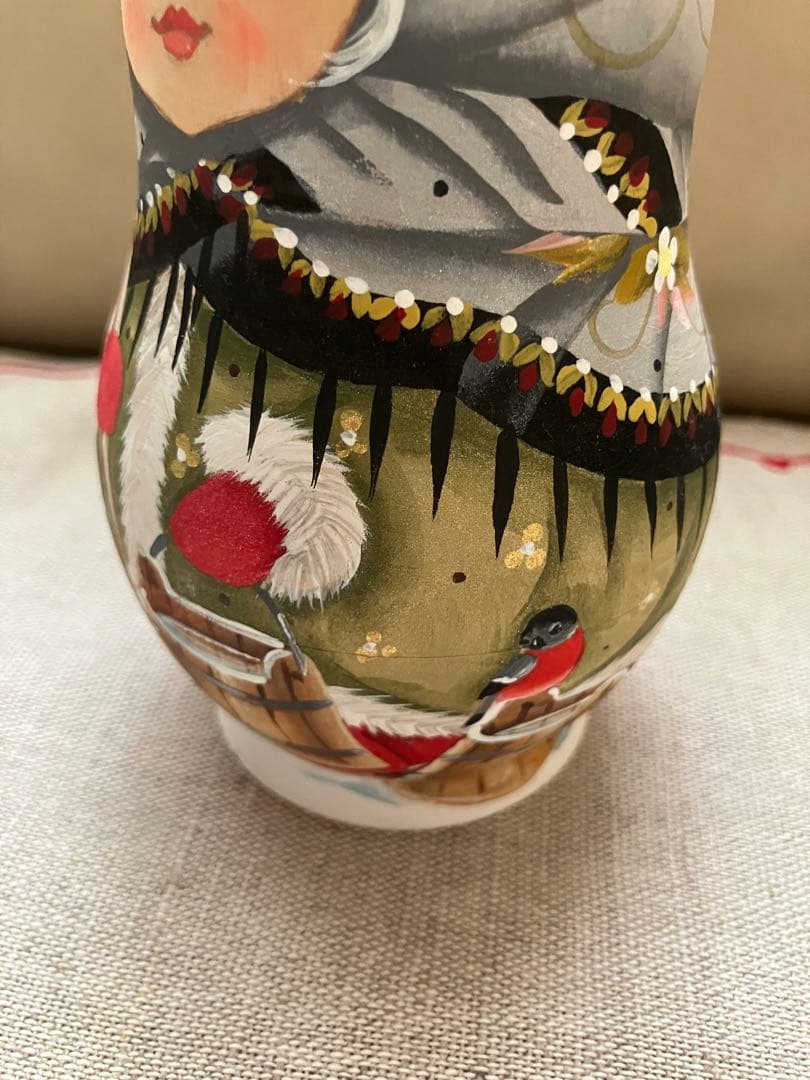 スヴェトラーナ・ニコラエヴァさんのマトリョーシカ 5個セット