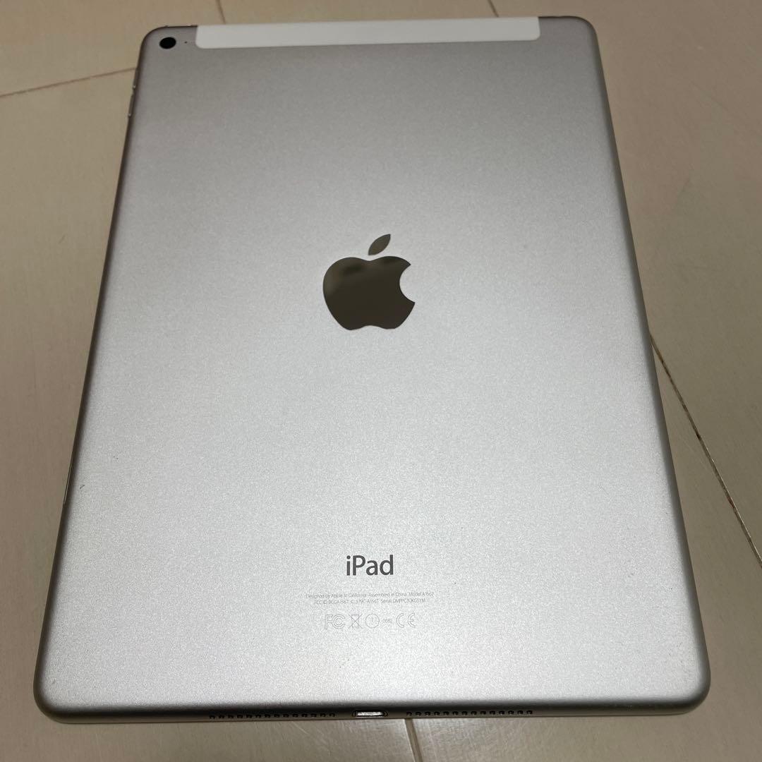 Apple iPad Air2シルバー 本体