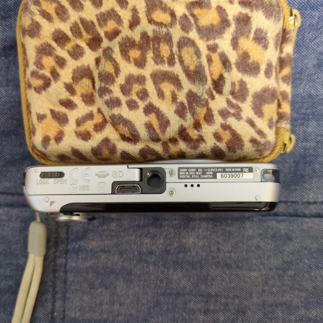 美品☆SONY Cyber-shot 16.2MP デジタルカメラ 本体