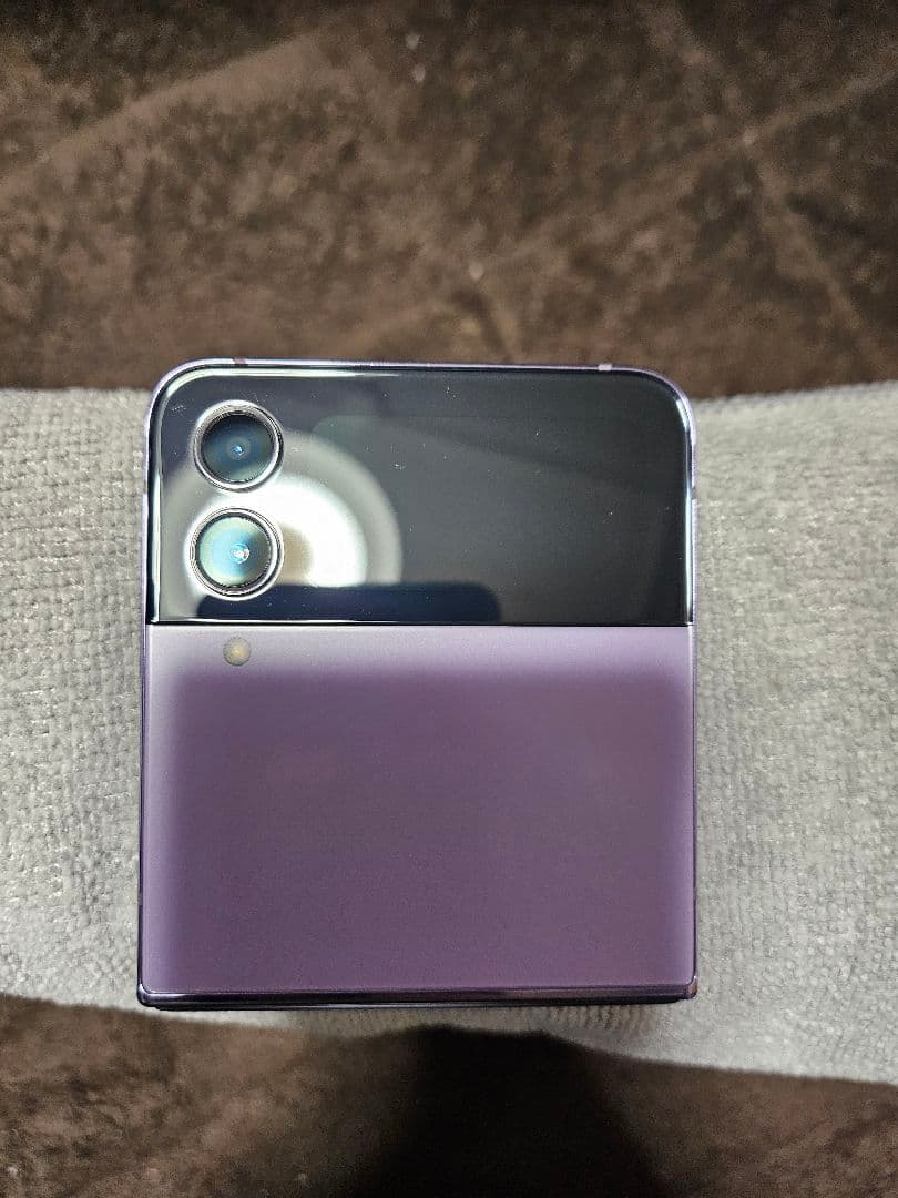 美品 SM-F721C SAMSUNG GALAXY Z Flip4 楽天