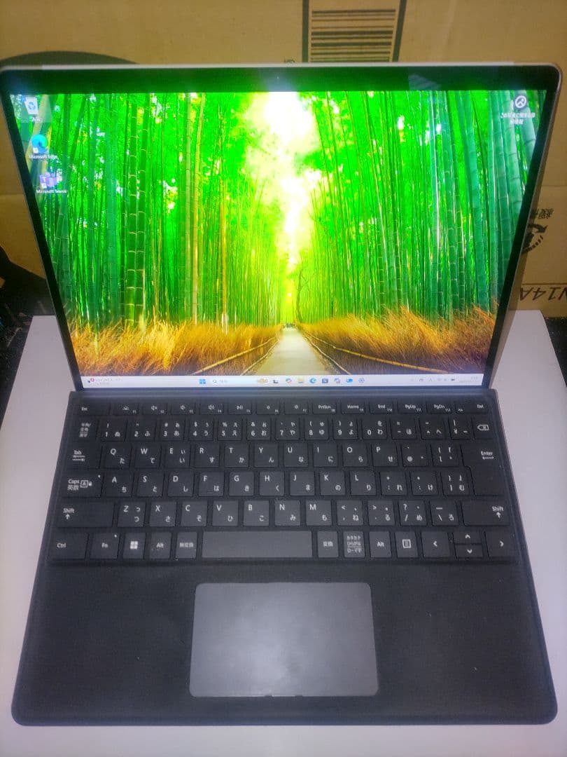 Microsoft Surface Pro 8 i7 16G 256Gモデル本体