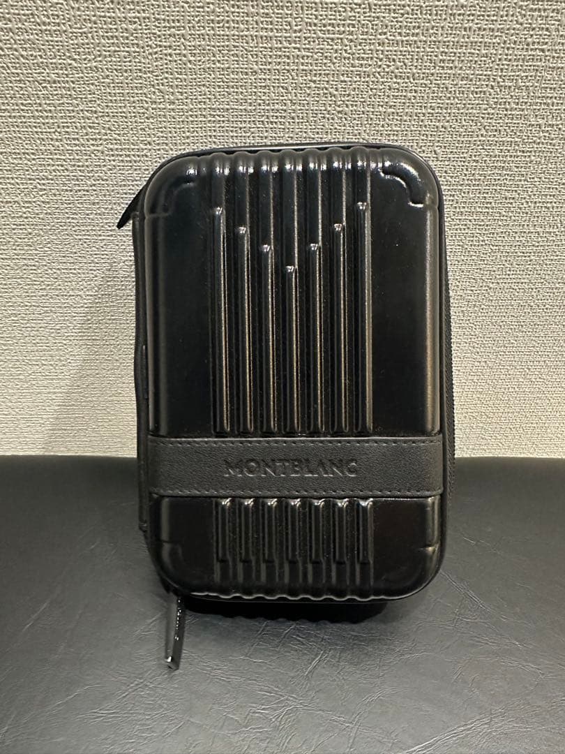 美品　MONTBLANC モンブラン　メンズ　ボディバック